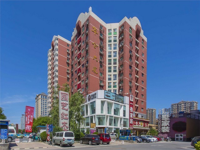 上海装饰专项甲级资质转让（整齐）下属公司